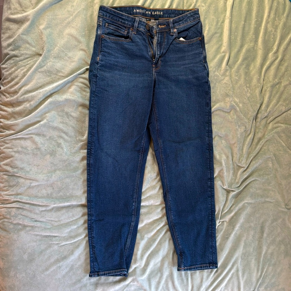American Eagle stretch mom jeans size 6